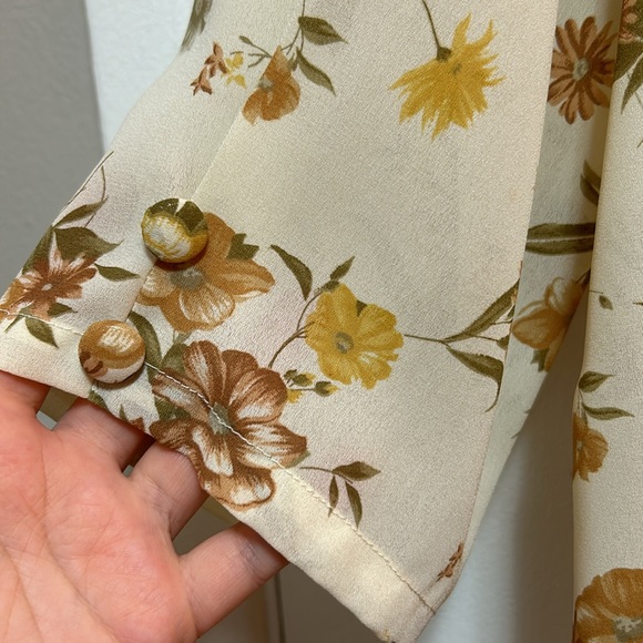 Handmade vintage cottagecore floral blouse - Picture 3 of 4